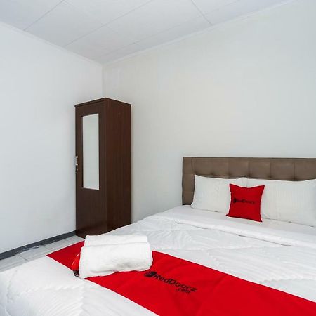 Reddoorz Syariah Near Rsud Cimacan Bogor Exterior foto